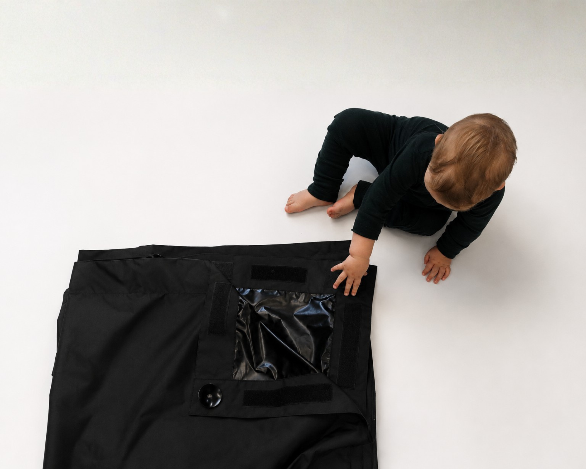 Moonzi Portable Blackout Blind